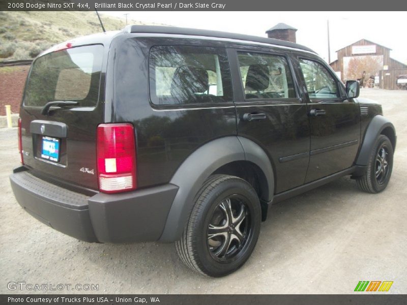 Brilliant Black Crystal Pearl / Dark Slate Gray 2008 Dodge Nitro SXT 4x4