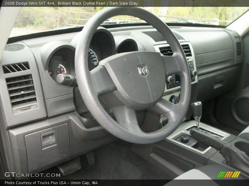 Brilliant Black Crystal Pearl / Dark Slate Gray 2008 Dodge Nitro SXT 4x4
