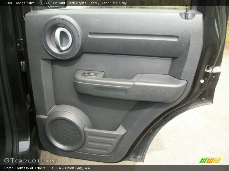 Brilliant Black Crystal Pearl / Dark Slate Gray 2008 Dodge Nitro SXT 4x4