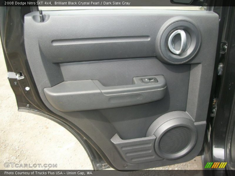 Brilliant Black Crystal Pearl / Dark Slate Gray 2008 Dodge Nitro SXT 4x4