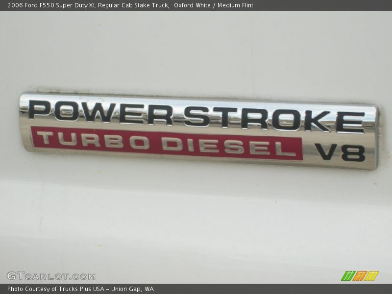 Oxford White / Medium Flint 2006 Ford F550 Super Duty XL Regular Cab Stake Truck
