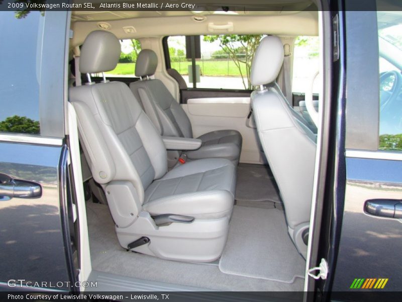 Atlantis Blue Metallic / Aero Grey 2009 Volkswagen Routan SEL