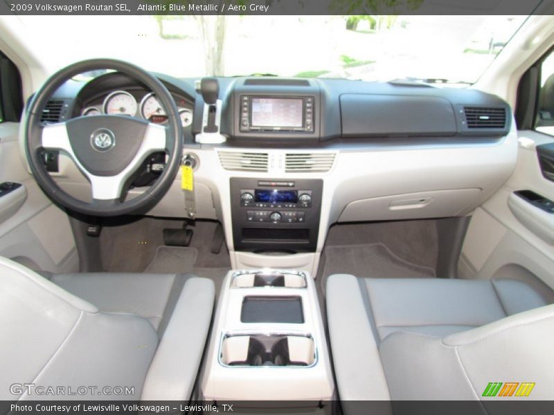 Atlantis Blue Metallic / Aero Grey 2009 Volkswagen Routan SEL