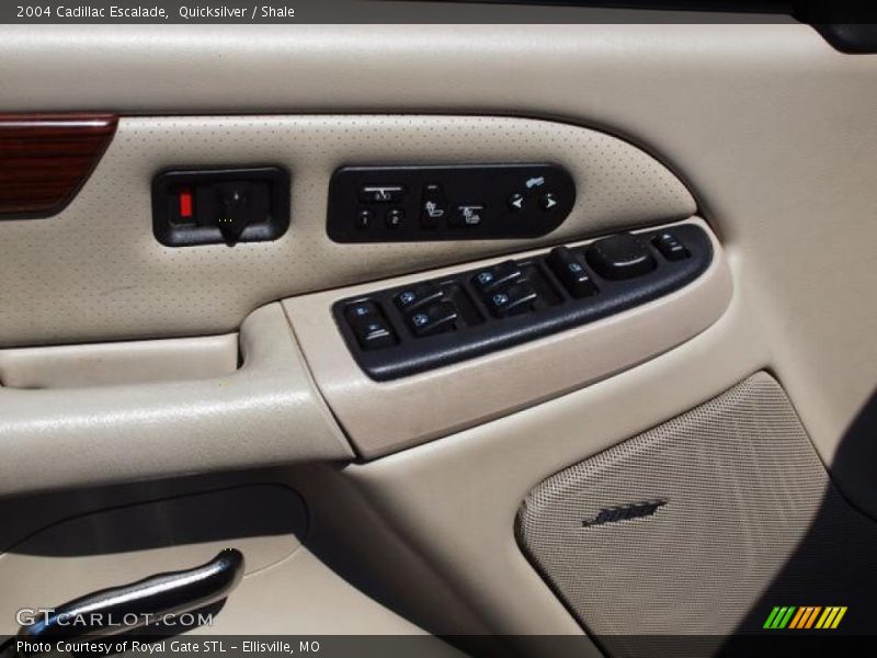 Quicksilver / Shale 2004 Cadillac Escalade