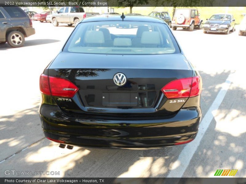 Black / Cornsilk Beige 2012 Volkswagen Jetta SEL Sedan