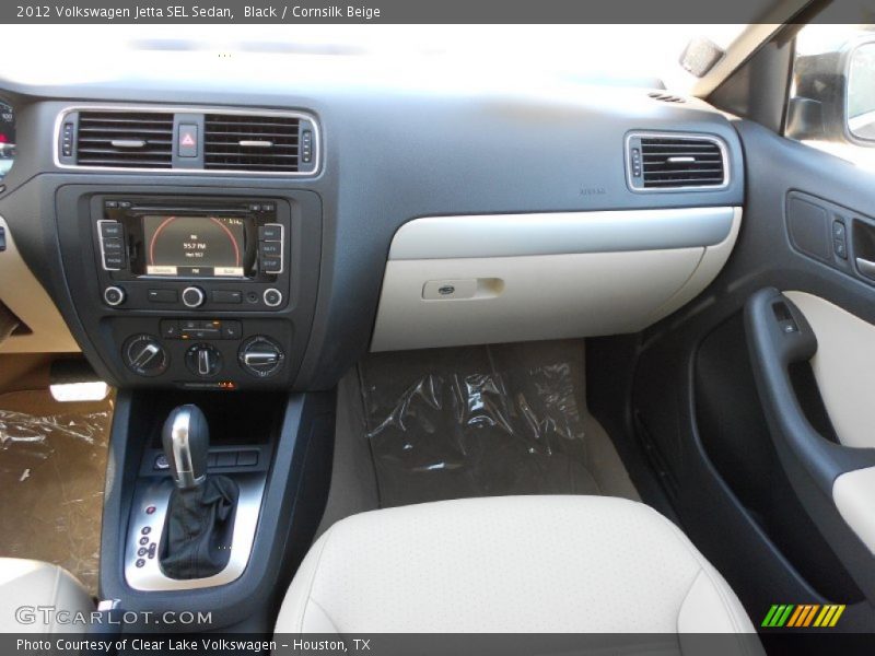 Black / Cornsilk Beige 2012 Volkswagen Jetta SEL Sedan