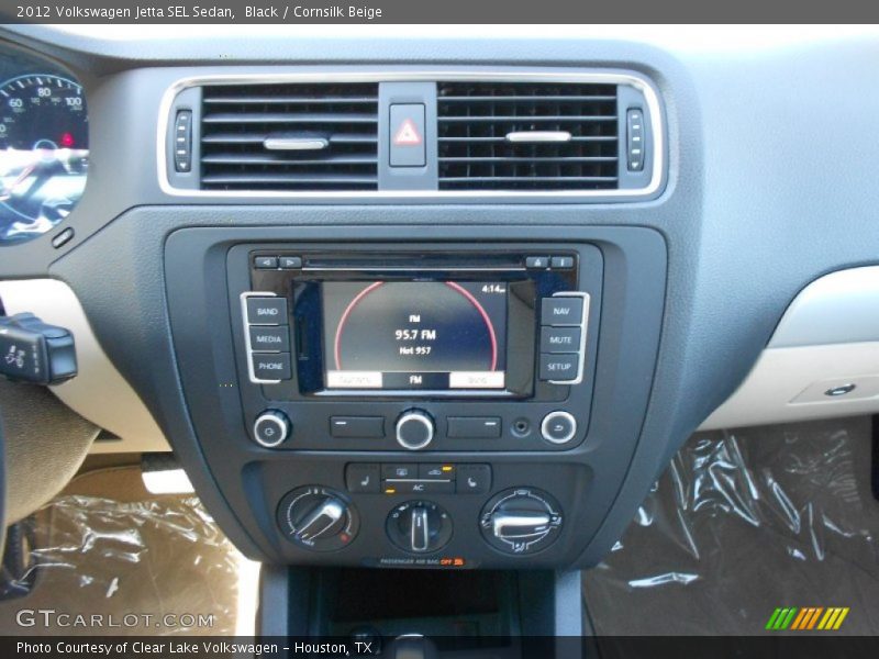 Black / Cornsilk Beige 2012 Volkswagen Jetta SEL Sedan