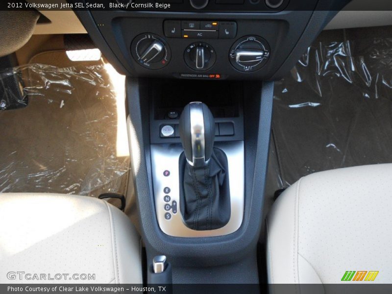 Black / Cornsilk Beige 2012 Volkswagen Jetta SEL Sedan