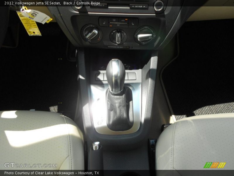 Black / Cornsilk Beige 2012 Volkswagen Jetta SE Sedan