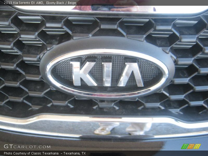 Ebony Black / Beige 2013 Kia Sorento EX AWD