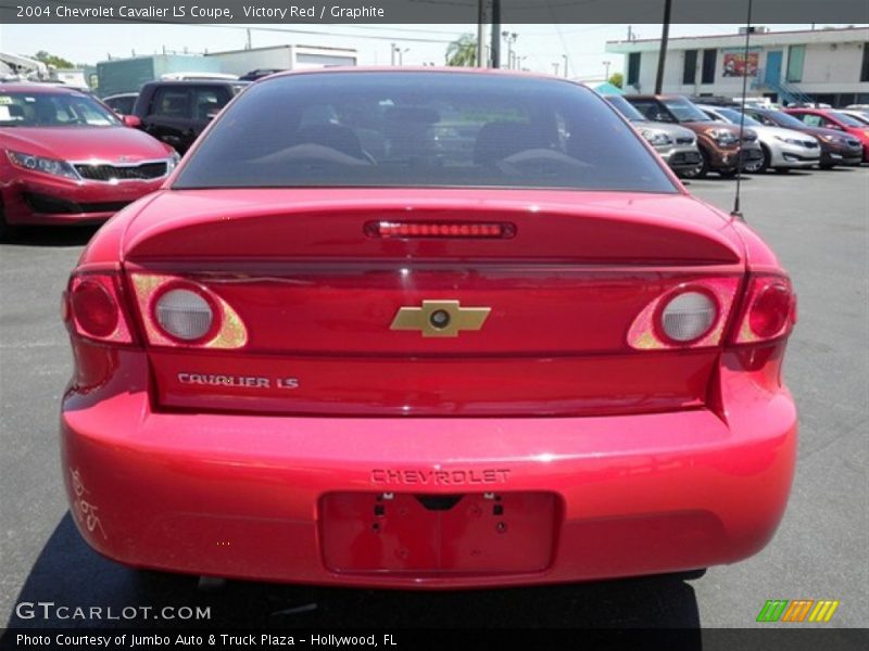 Victory Red / Graphite 2004 Chevrolet Cavalier LS Coupe