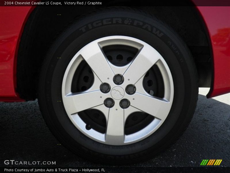 Victory Red / Graphite 2004 Chevrolet Cavalier LS Coupe