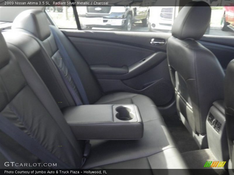 Radiant Silver Metallic / Charcoal 2009 Nissan Altima 3.5 SL