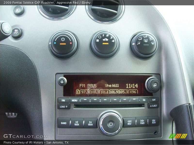 Audio System of 2009 Solstice GXP Roadster
