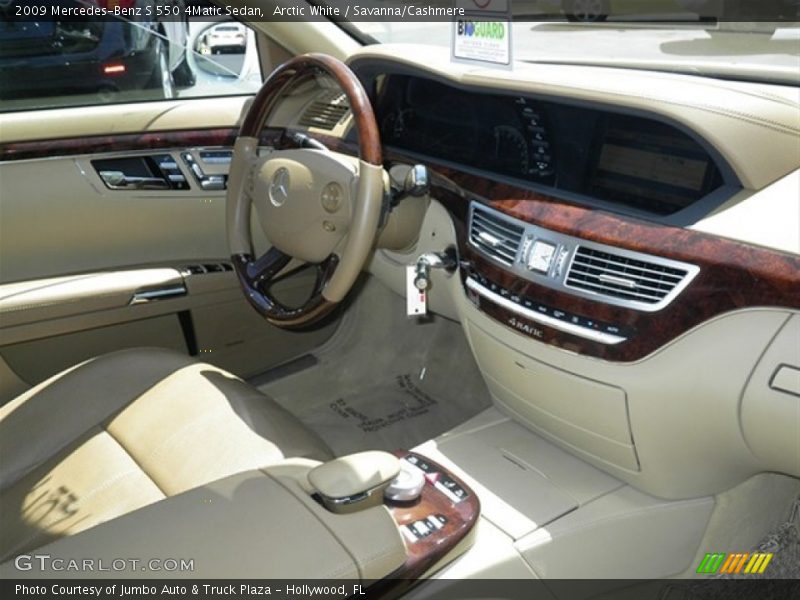 Arctic White / Savanna/Cashmere 2009 Mercedes-Benz S 550 4Matic Sedan