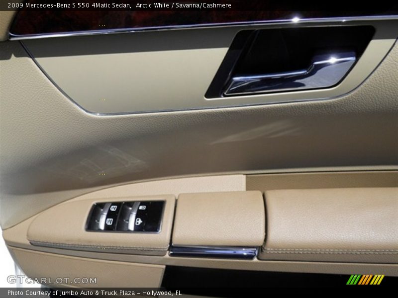 Arctic White / Savanna/Cashmere 2009 Mercedes-Benz S 550 4Matic Sedan