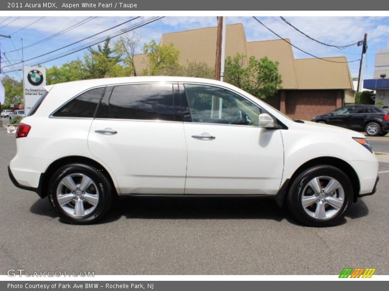 Aspen White Pearl / Taupe 2011 Acura MDX