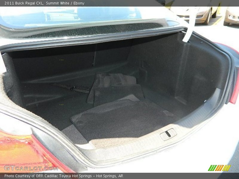 Summit White / Ebony 2011 Buick Regal CXL