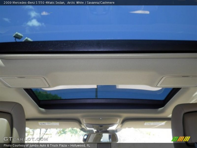 Arctic White / Savanna/Cashmere 2009 Mercedes-Benz S 550 4Matic Sedan
