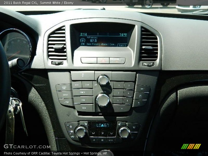 Summit White / Ebony 2011 Buick Regal CXL