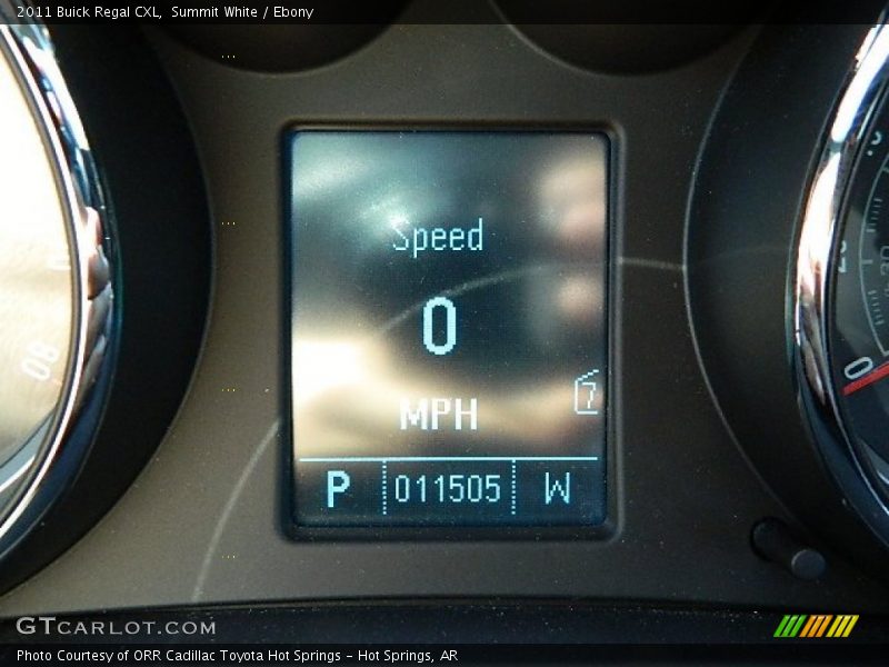 Summit White / Ebony 2011 Buick Regal CXL