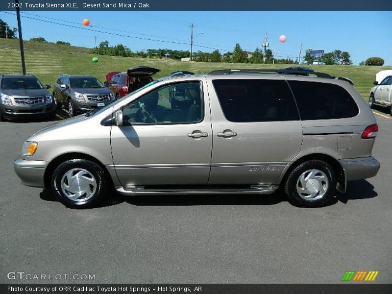 Desert Sand Mica / Oak 2002 Toyota Sienna XLE