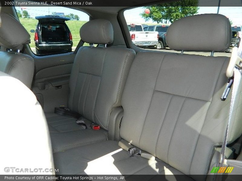 Desert Sand Mica / Oak 2002 Toyota Sienna XLE