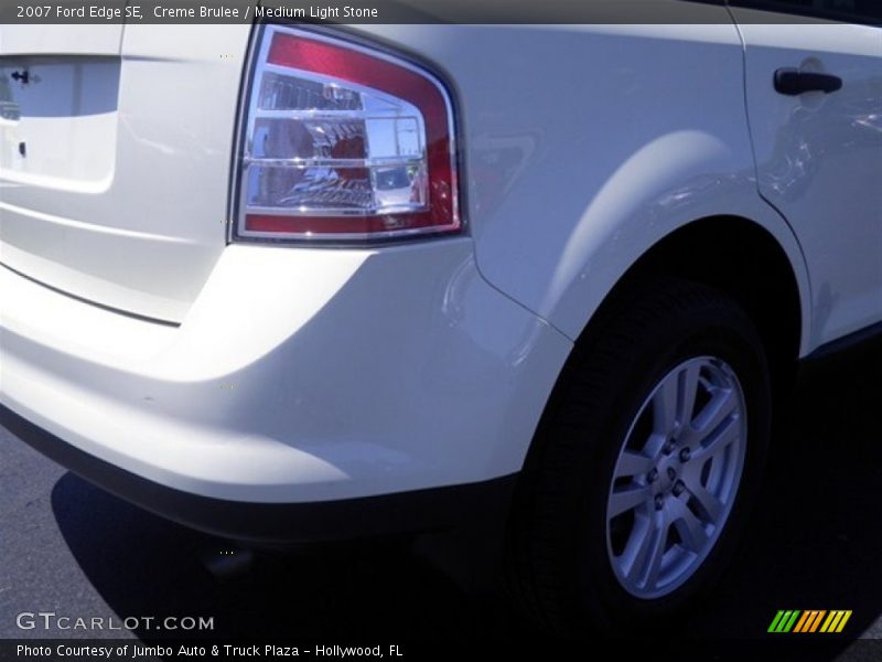 Creme Brulee / Medium Light Stone 2007 Ford Edge SE