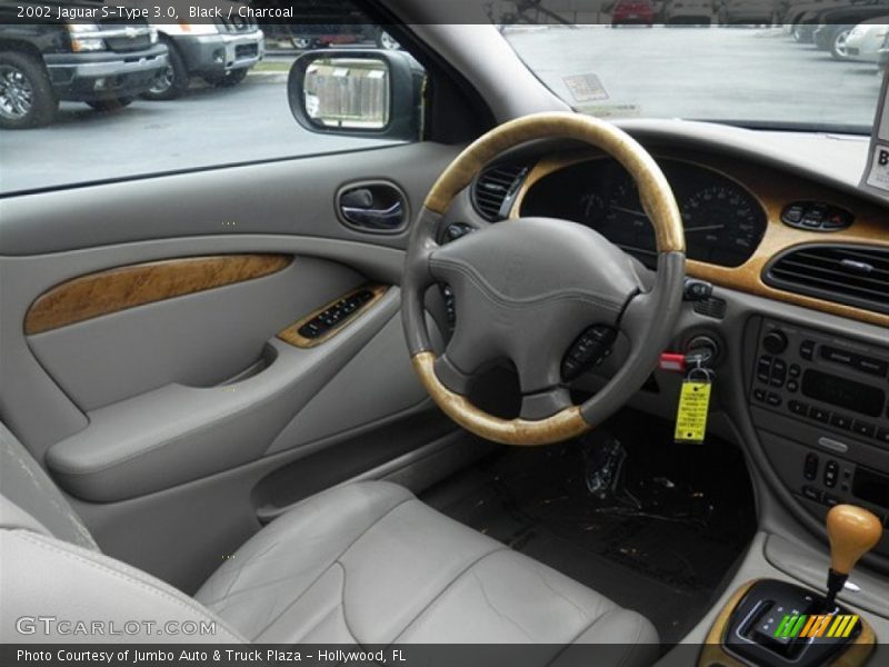 Black / Charcoal 2002 Jaguar S-Type 3.0