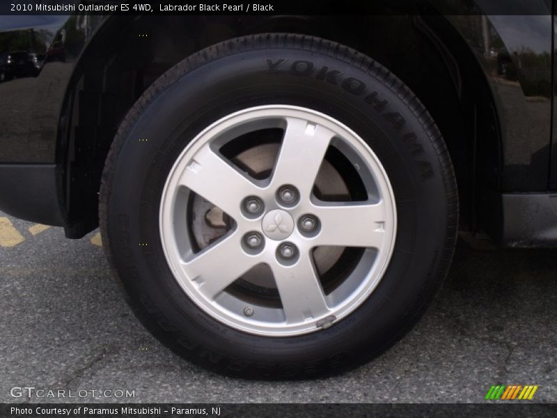Labrador Black Pearl / Black 2010 Mitsubishi Outlander ES 4WD