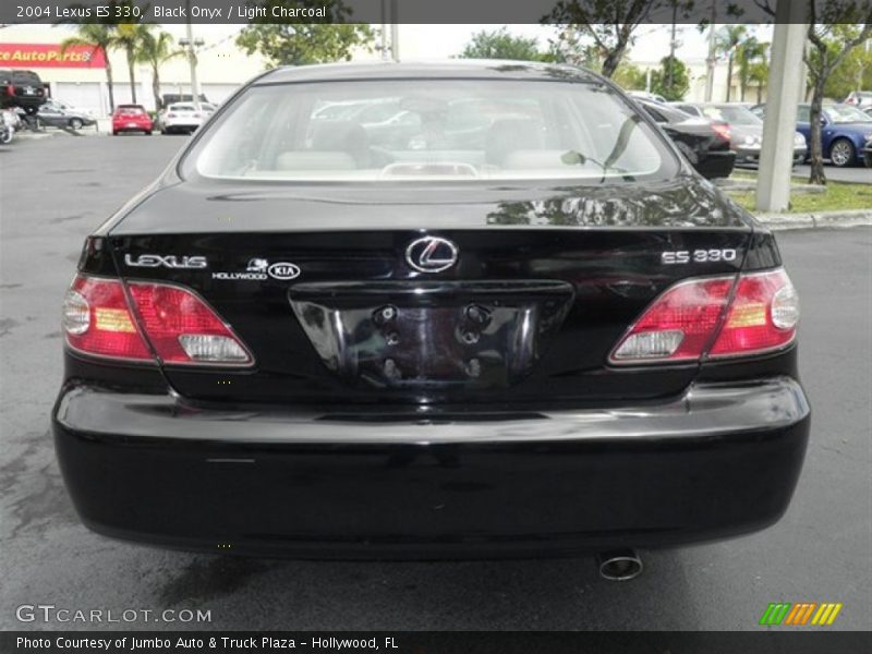 Black Onyx / Light Charcoal 2004 Lexus ES 330
