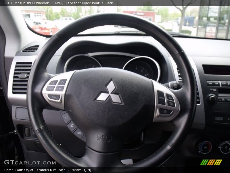 Labrador Black Pearl / Black 2010 Mitsubishi Outlander ES 4WD