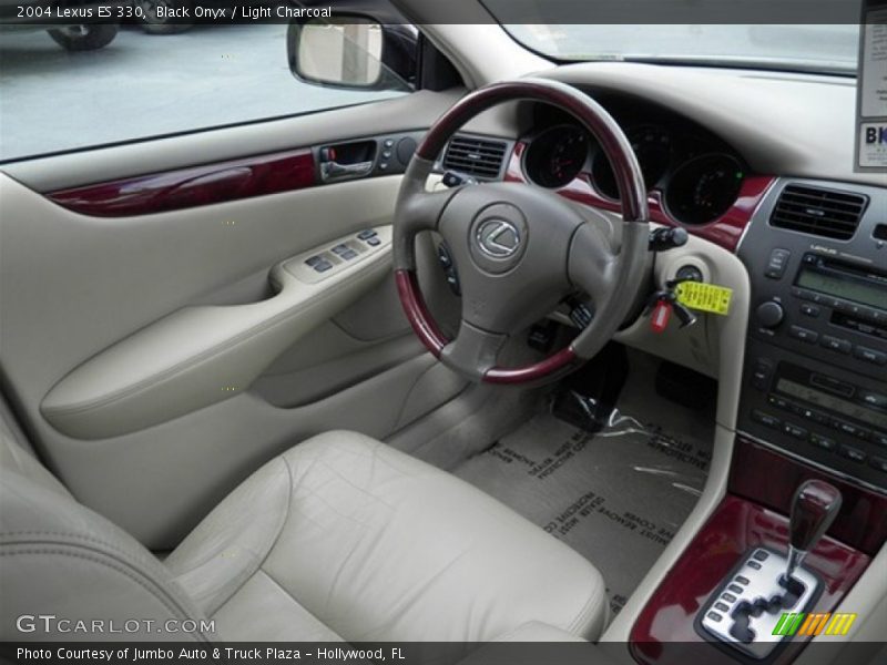 Black Onyx / Light Charcoal 2004 Lexus ES 330