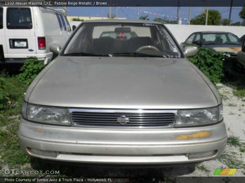 Pebble Beige Metallic / Brown 1992 Nissan Maxima GXE