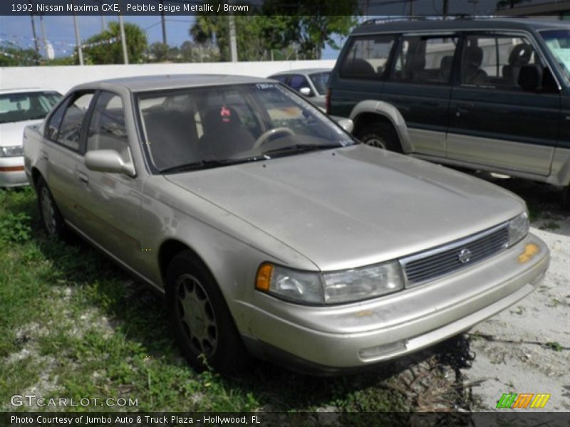 Pebble Beige Metallic / Brown 1992 Nissan Maxima GXE