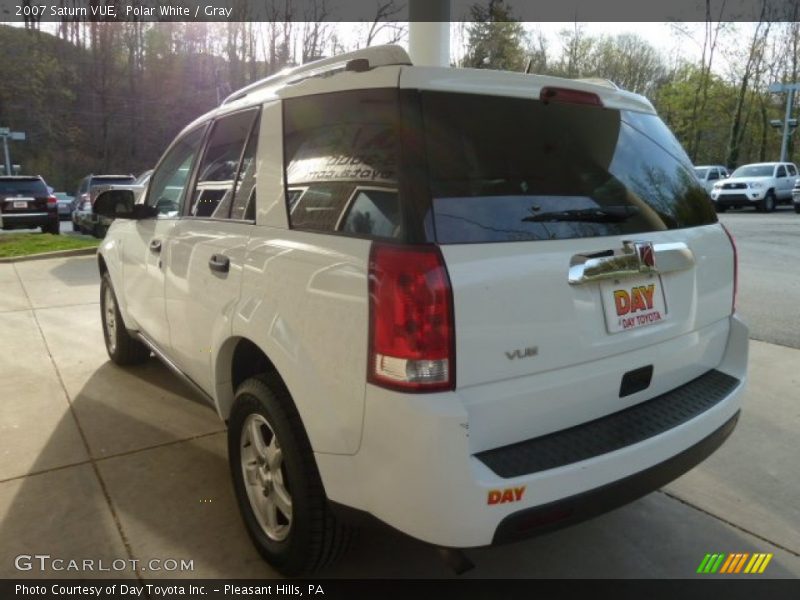 Polar White / Gray 2007 Saturn VUE