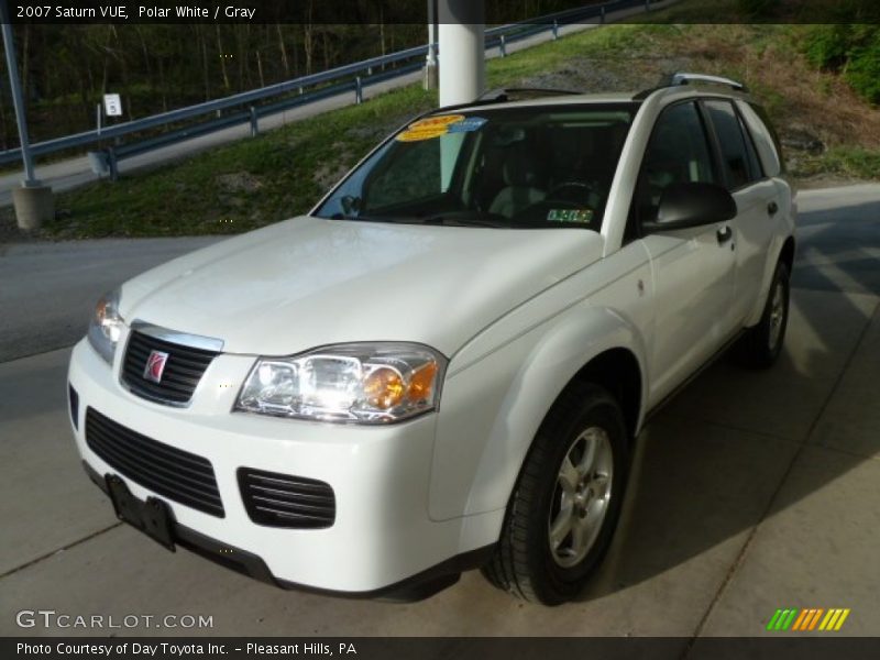 Polar White / Gray 2007 Saturn VUE