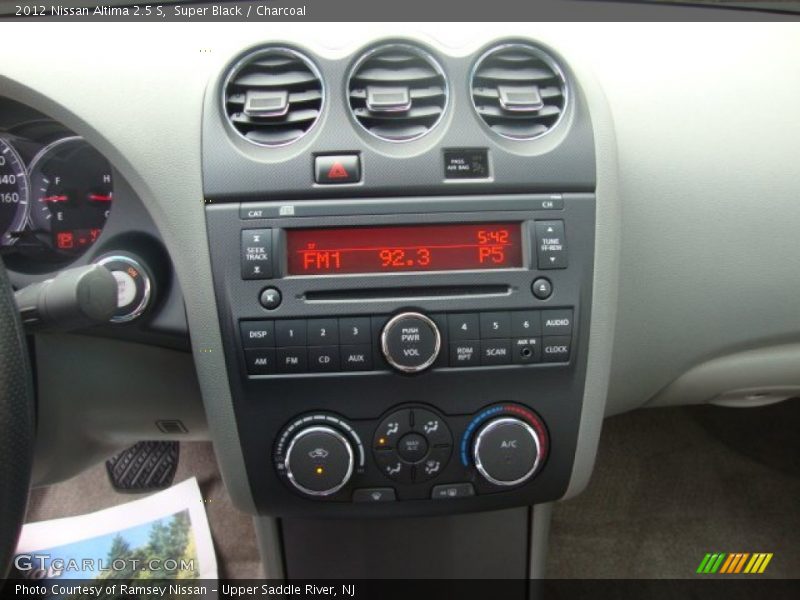 Super Black / Charcoal 2012 Nissan Altima 2.5 S