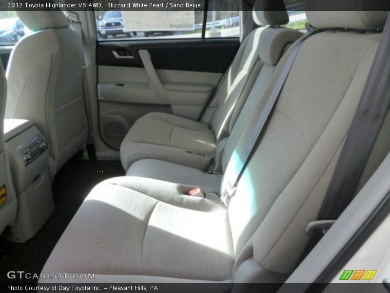Blizzard White Pearl / Sand Beige 2012 Toyota Highlander V6 4WD