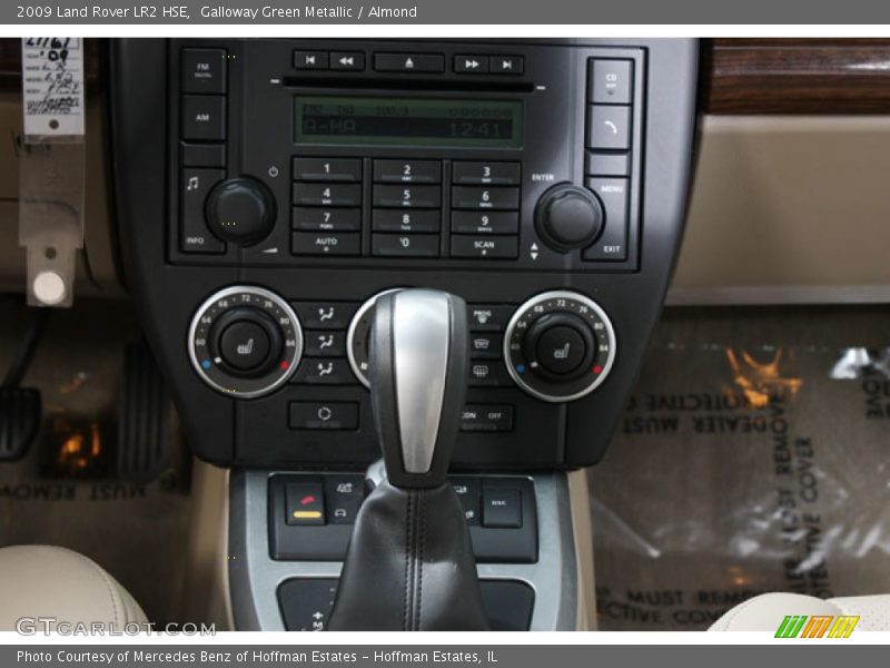 Galloway Green Metallic / Almond 2009 Land Rover LR2 HSE