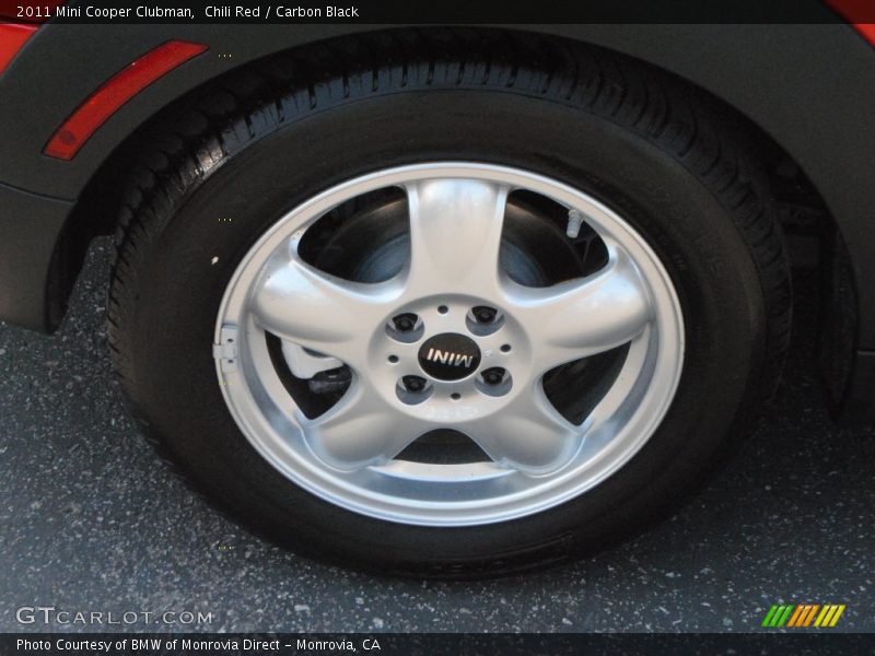 Chili Red / Carbon Black 2011 Mini Cooper Clubman
