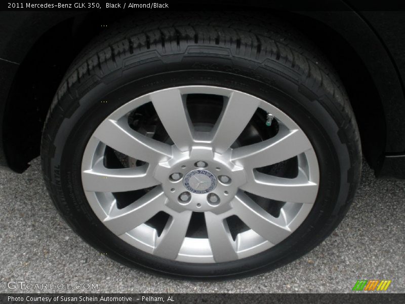 Black / Almond/Black 2011 Mercedes-Benz GLK 350