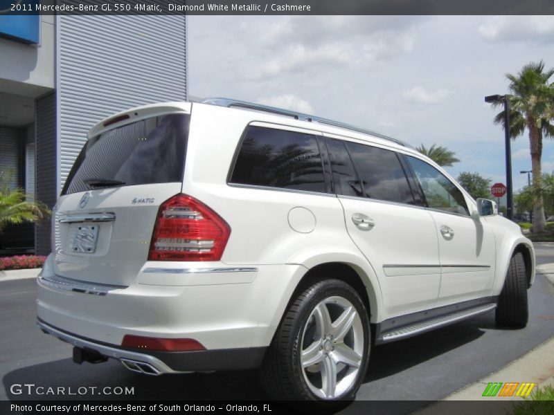 Diamond White Metallic / Cashmere 2011 Mercedes-Benz GL 550 4Matic