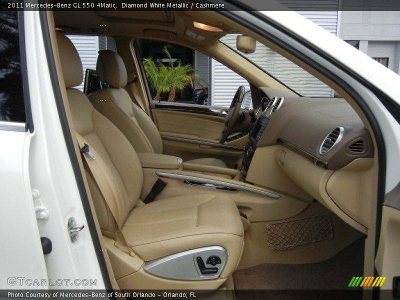 Diamond White Metallic / Cashmere 2011 Mercedes-Benz GL 550 4Matic