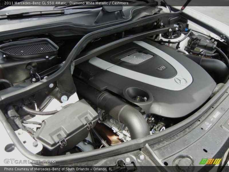 Diamond White Metallic / Cashmere 2011 Mercedes-Benz GL 550 4Matic