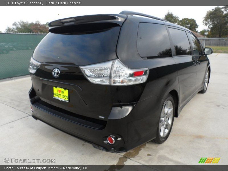 Black / Dark Charcoal 2011 Toyota Sienna SE