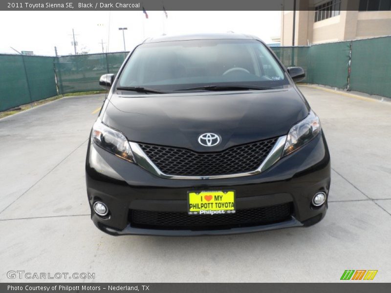 Black / Dark Charcoal 2011 Toyota Sienna SE