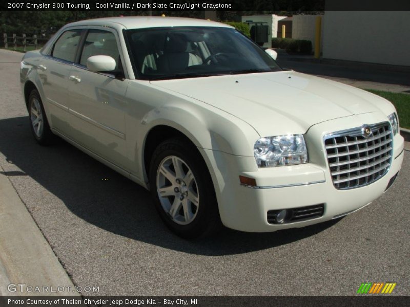 Cool Vanilla / Dark Slate Gray/Light Graystone 2007 Chrysler 300 Touring