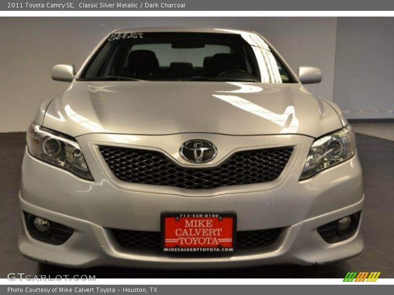Classic Silver Metallic / Dark Charcoal 2011 Toyota Camry SE