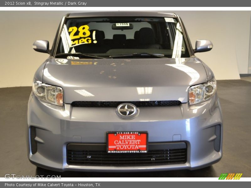 Stingray Metallic / Dark Gray 2012 Scion xB
